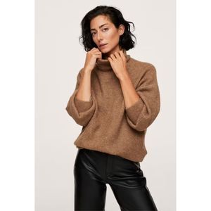 Mango Oversized Knit Sweater Size M